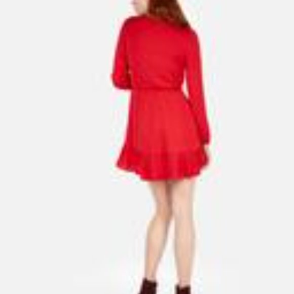 EXPRESS RUFFLE ELASTIC WAIST WRAP DRESS IN RED XXS - Picture 2 of 8
